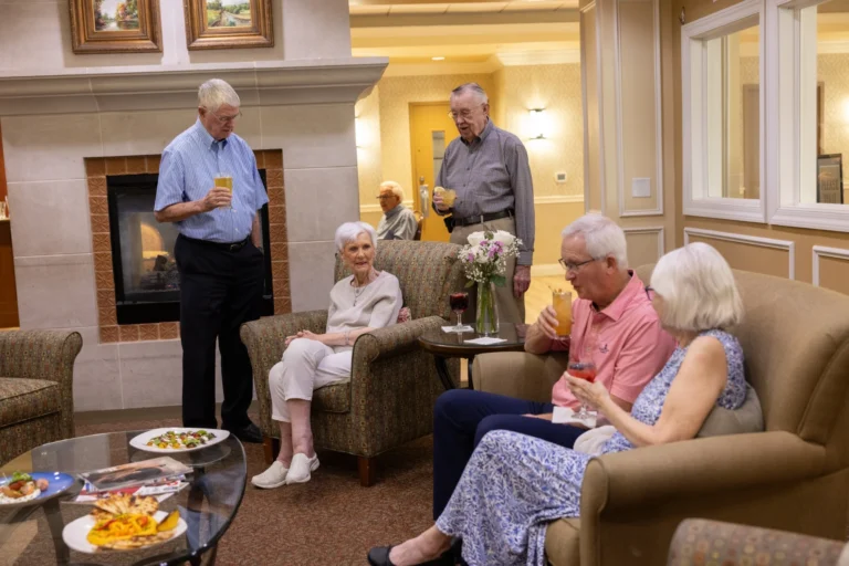 programming event at luther oaks with seniors socializing