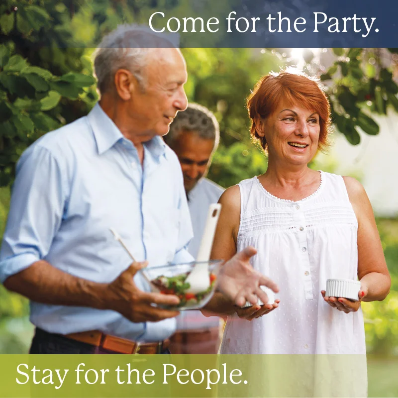 programming event at luther oaks with seniors socializing
